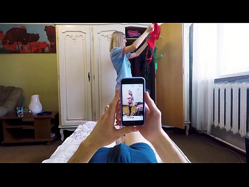 ❤️ Stiefzus liet haar broer klaarkomen vlak voordat mama thuiskwam ❌ Fucking video at us ﹏