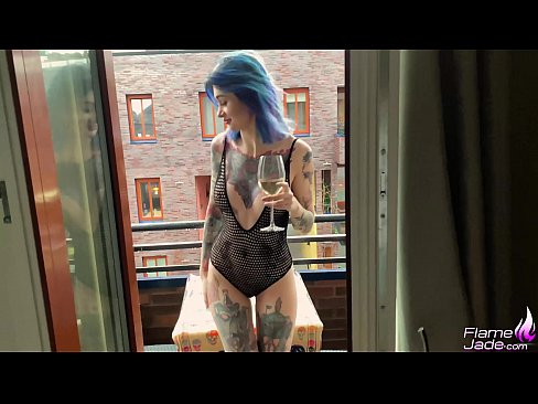 ❤️ Enorm meisje zuigt met een slok en neukt hartstochtelijk onder de open hemel ❌ Fucking video at us ﹏